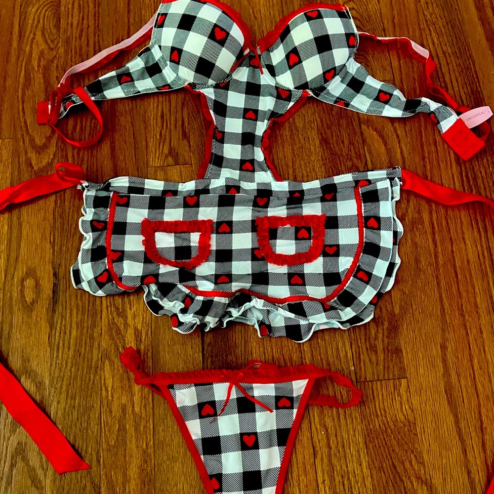 Basic universe lingerie apron set new with tags